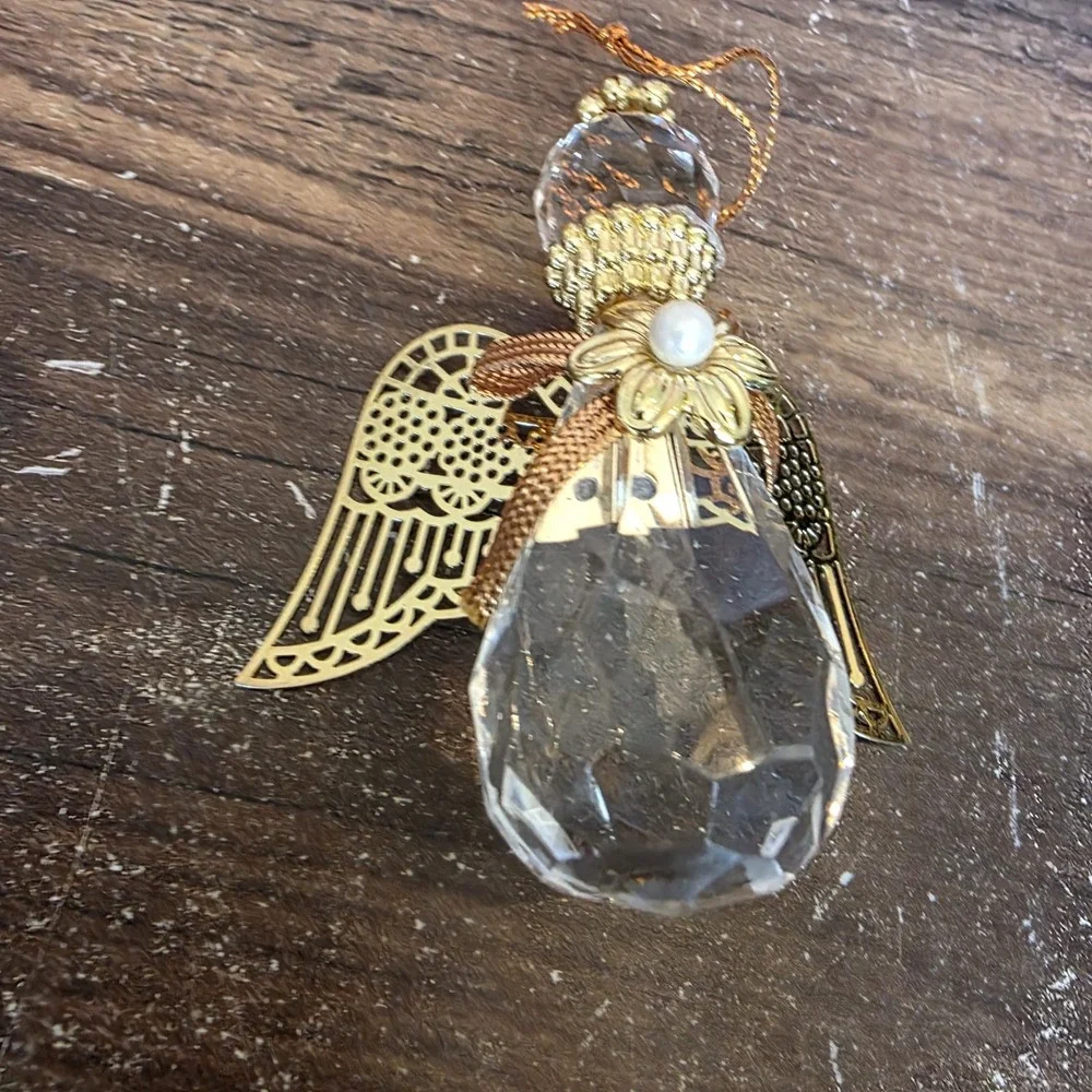 Avon angelic reflections